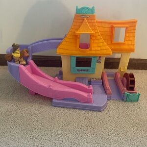 Disney Fisher-Price Little People Belle’s Klip Klop Castle with Belle
